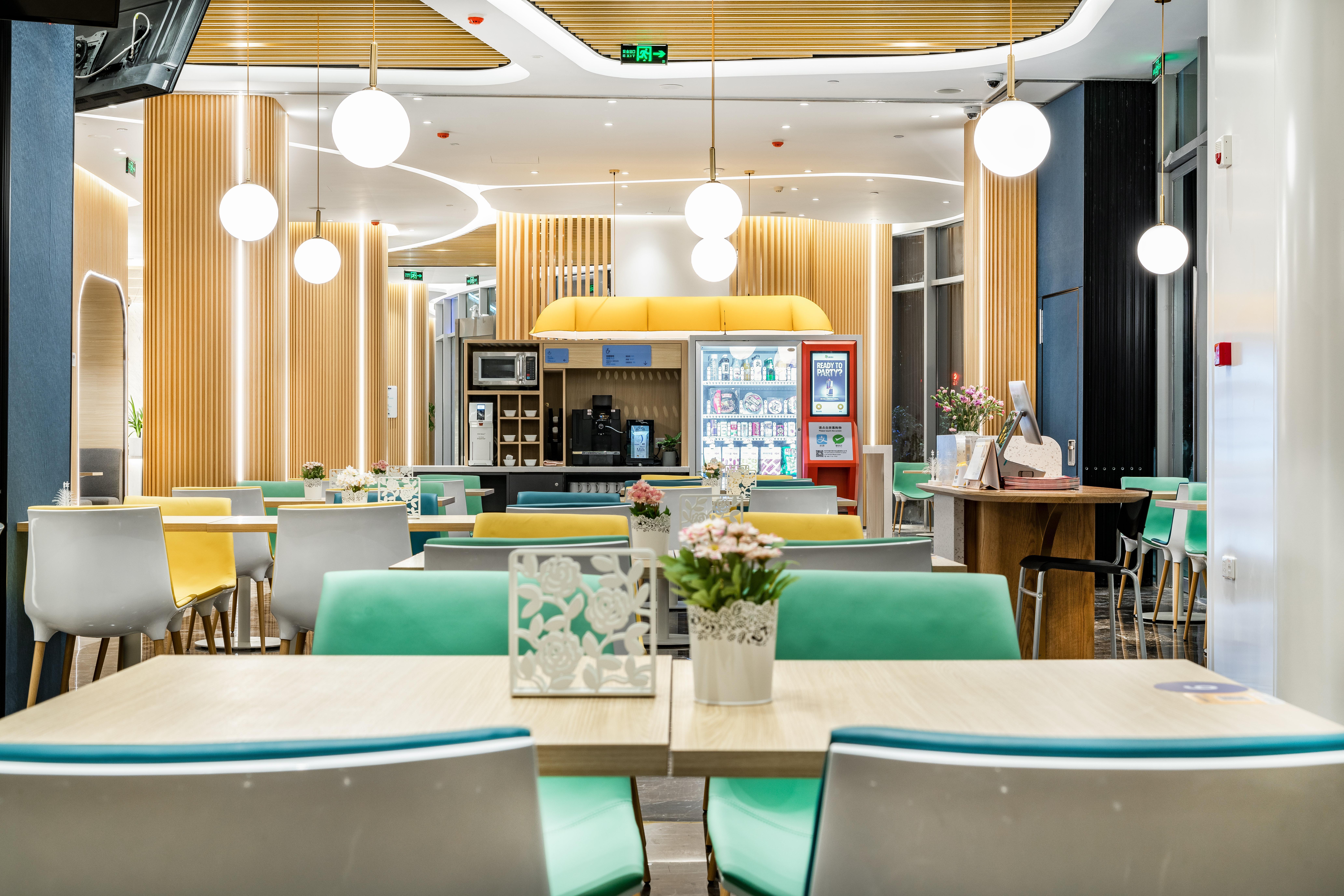 Holiday Inn Express Shanghai Pudong Zhangjiang By Ihg Экстерьер фото