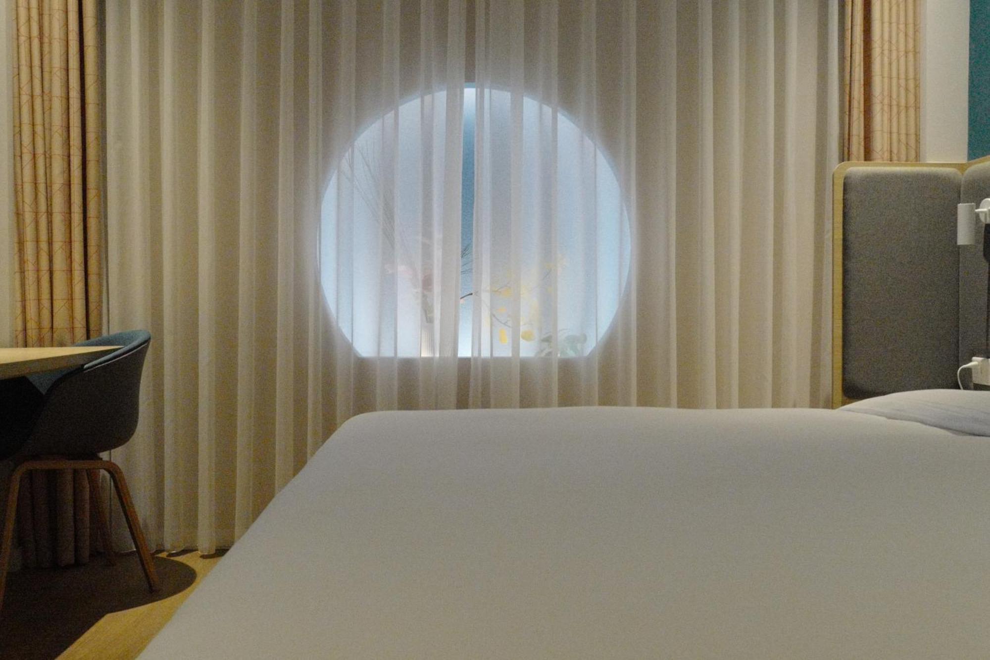 Holiday Inn Express Shanghai Pudong Zhangjiang By Ihg Экстерьер фото